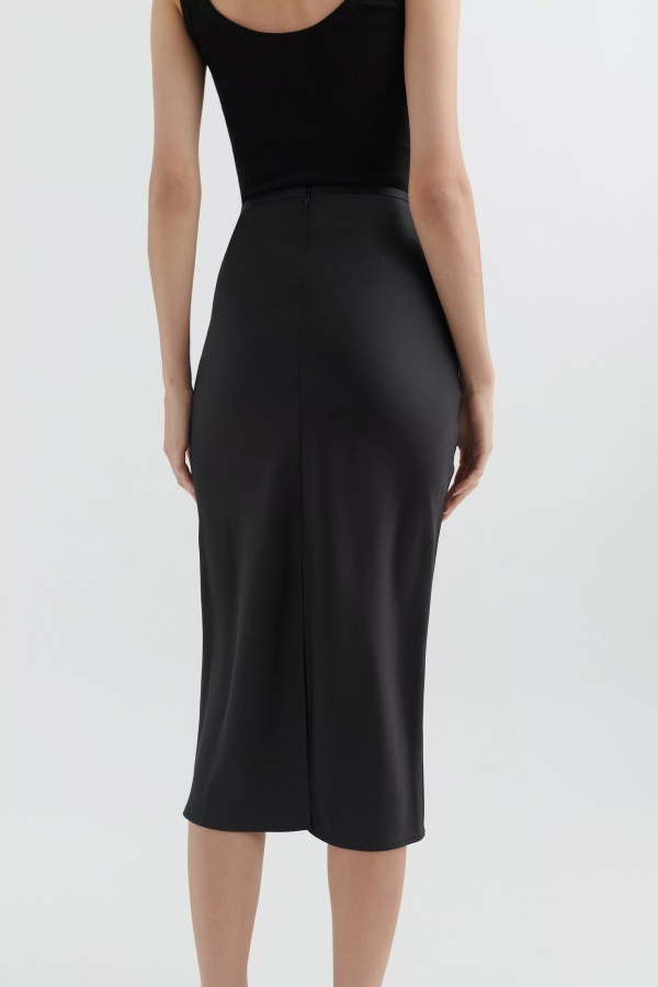 Allekirjoitus Silkkihame Axel Arigato Musta