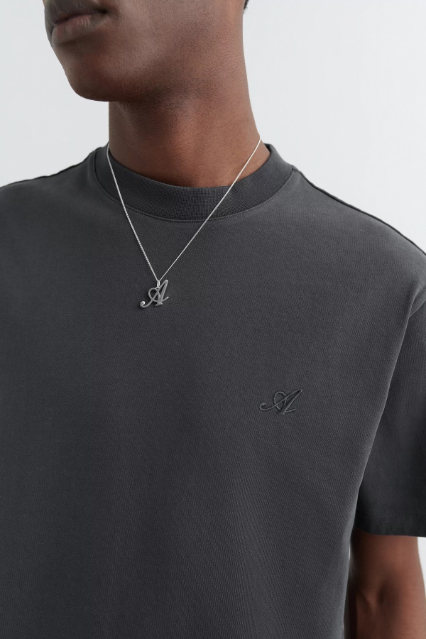 Allekirjoitus T-paita Axel Arigato Haalistunut Musta