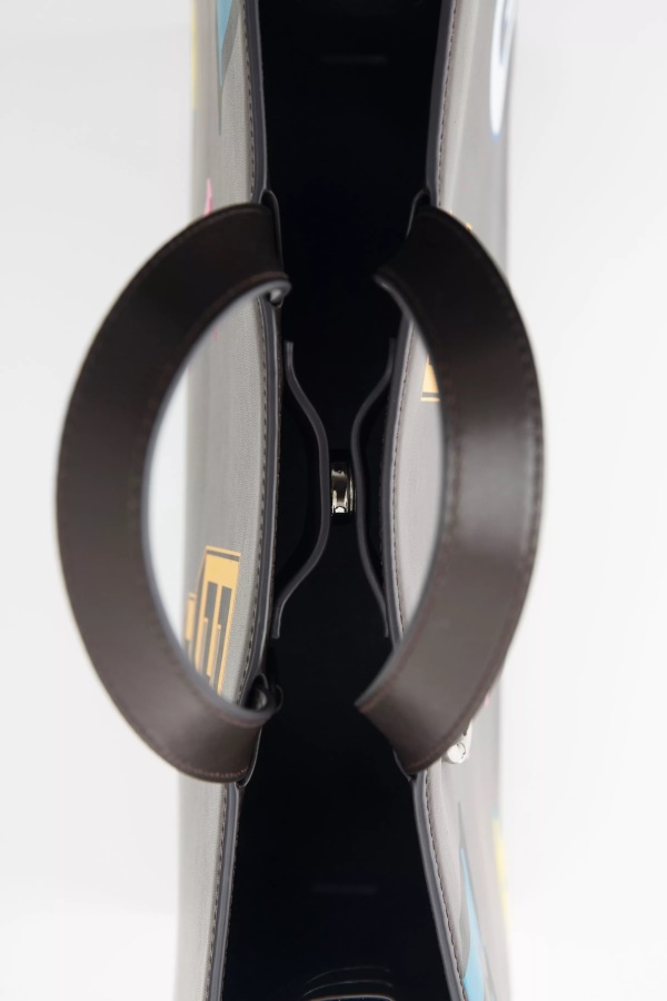 Arigato Monogrammi Kaupunkilaukku Axel Arigato Tummanruskea