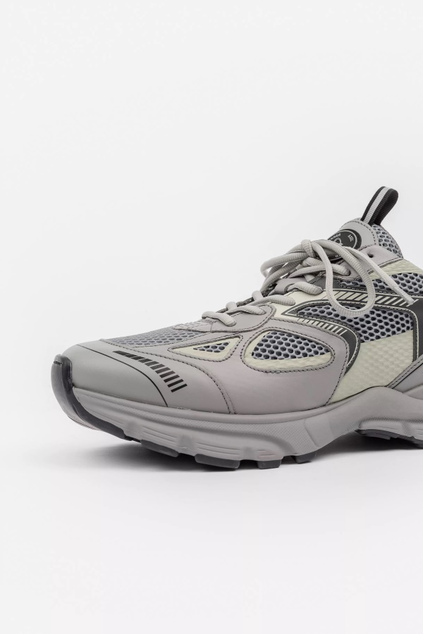 Axel Arigato Harmaa Puritaaninharmaa Maratonjuoksija