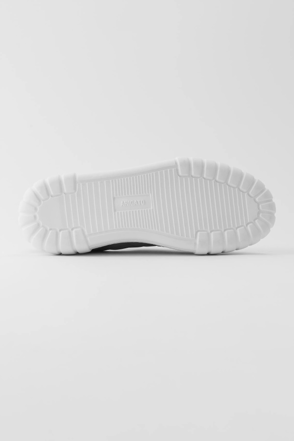 Axel Arigato Haze Slip Mustalla