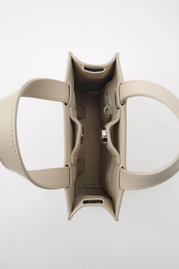 Axel Arigato Ominaisuus Monogrammi Nahkalaukku Vaalea Beige