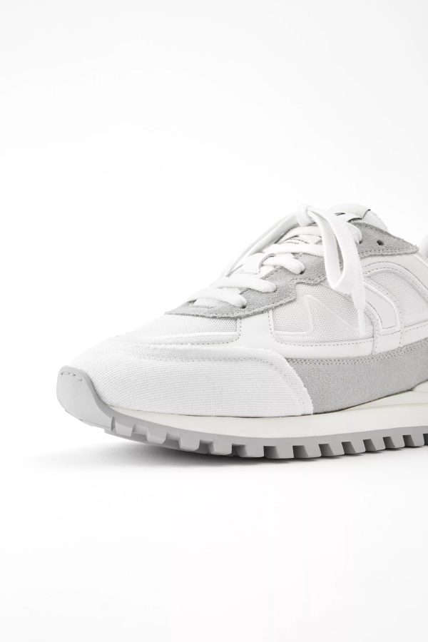 Axel Arigato Valkoinen Harmaa Kaikuluotain