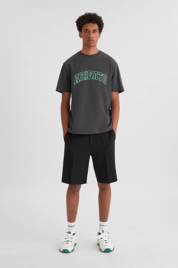 College Logo T-paita Axel Arigato Haalistunut Musta