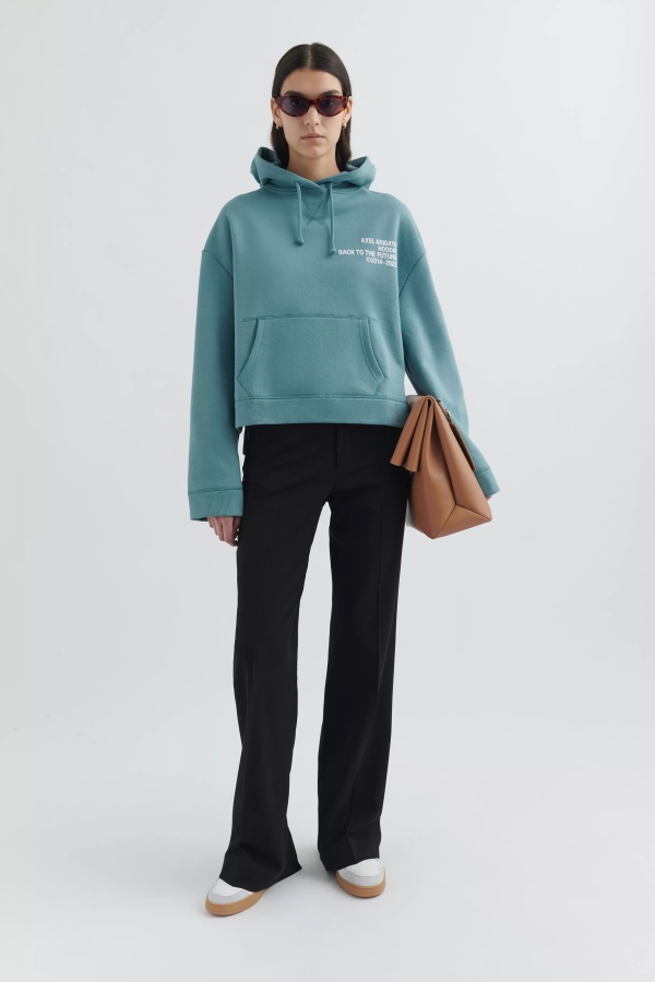 Cure Rajattu Huppari Brittany Blue Axel Arigato