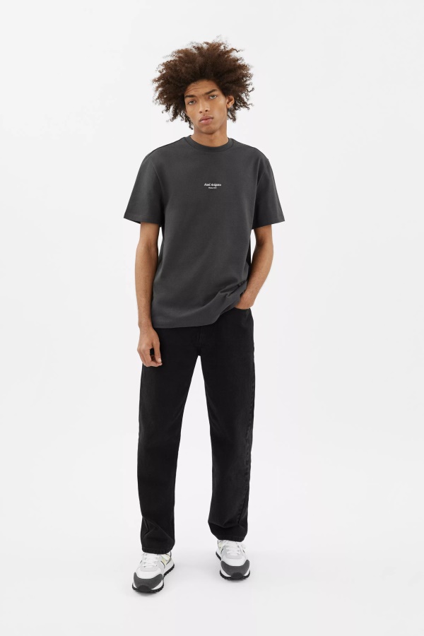 Fokus Logo T-paita Axel Arigato Haalistunut Musta