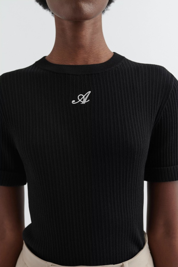 Kunnia Neuloa T-paita Axel Arigato Musta