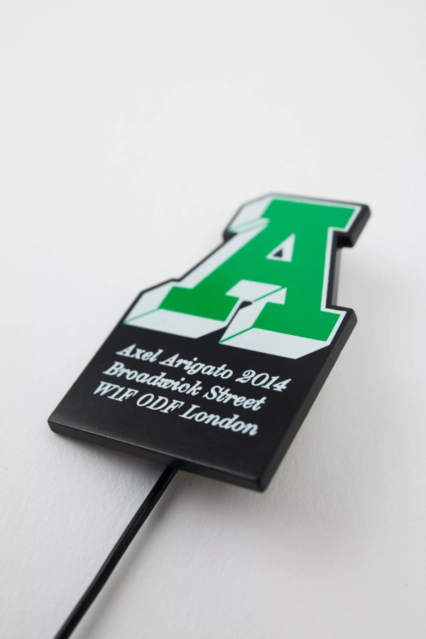 Lontoo A Pin Kirkkaan Vihreä Axel Arigato