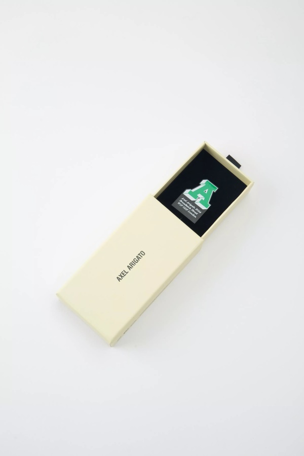 Lontoo A Pin Kirkkaan Vihreä Axel Arigato