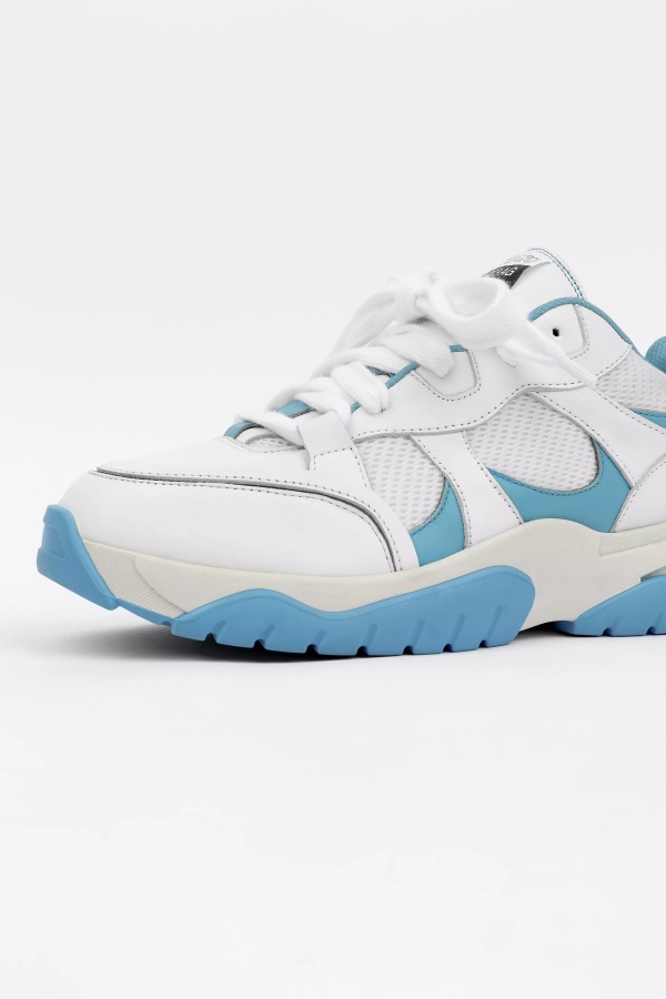 Monni Lo Axel Arigato Valkoinen Ilma Sininen