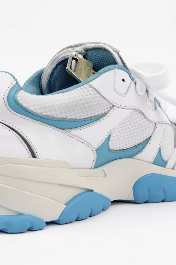 Monni Lo Axel Arigato Valkoinen Ilma Sininen