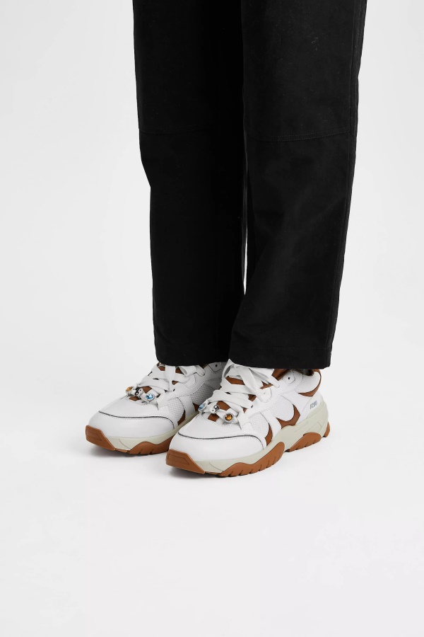 Monni Lo White Axel Arigato