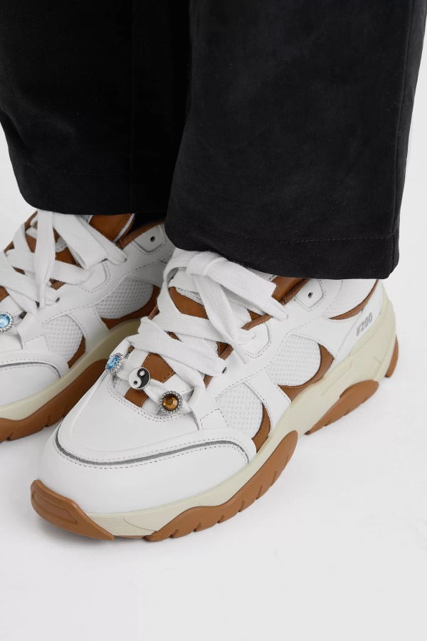 Monni Lo White Axel Arigato