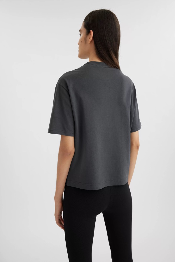 Mykistetty T-paita Axel Arigato Haalistunut Musta