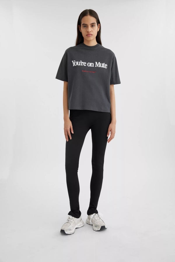 Mykistetty T-paita Axel Arigato Haalistunut Musta