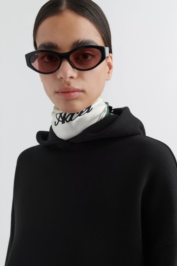 Paikallinen Huppari Musta Axel Arigato