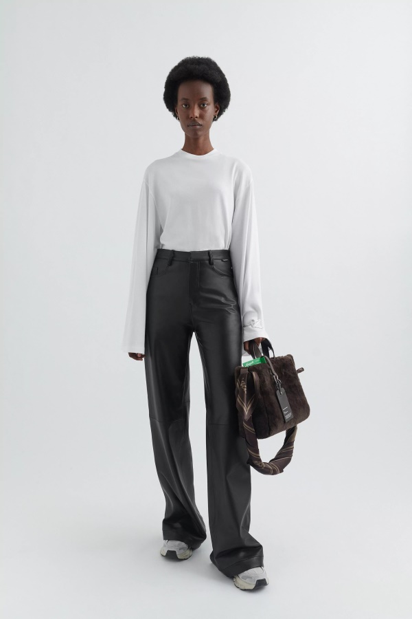 Paikallinen Pitkähihainen T-paita Axel Arigato Valkoinen