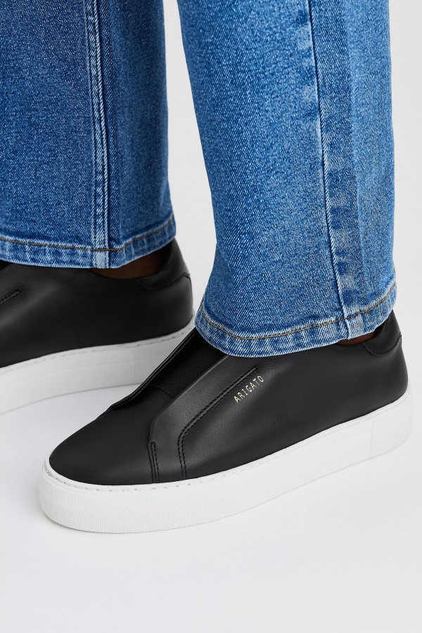 Puhdas 360 Nauhaton Musta Axel Arigato