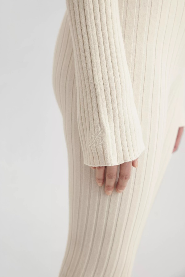 Signature Flare Housut Ecru Axel Arigato