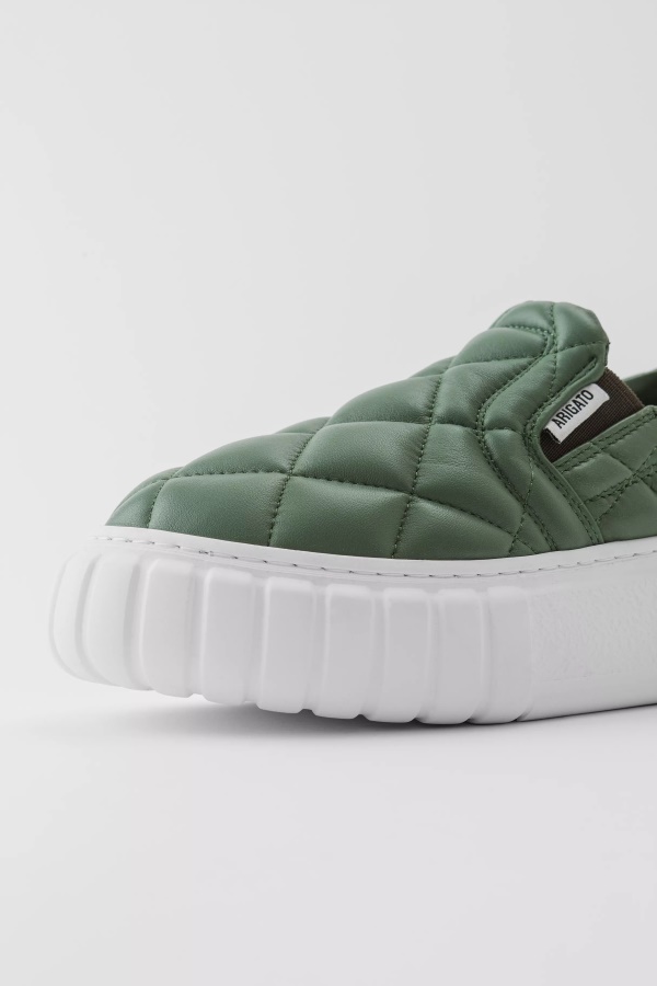 Usva Lipsahdus Axel Arigato Sage