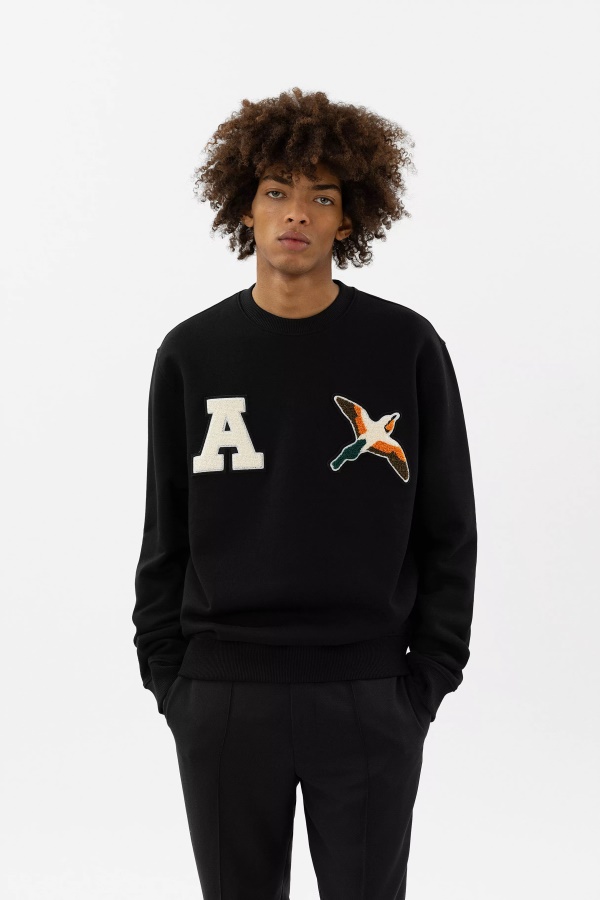 Varsity Bee Bird Collegepaita Axel Arigato Musta