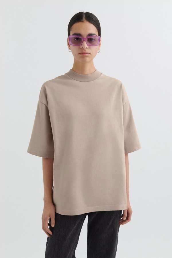 Formula Oversized T-paita Vaalea Taupe Axel Arigato